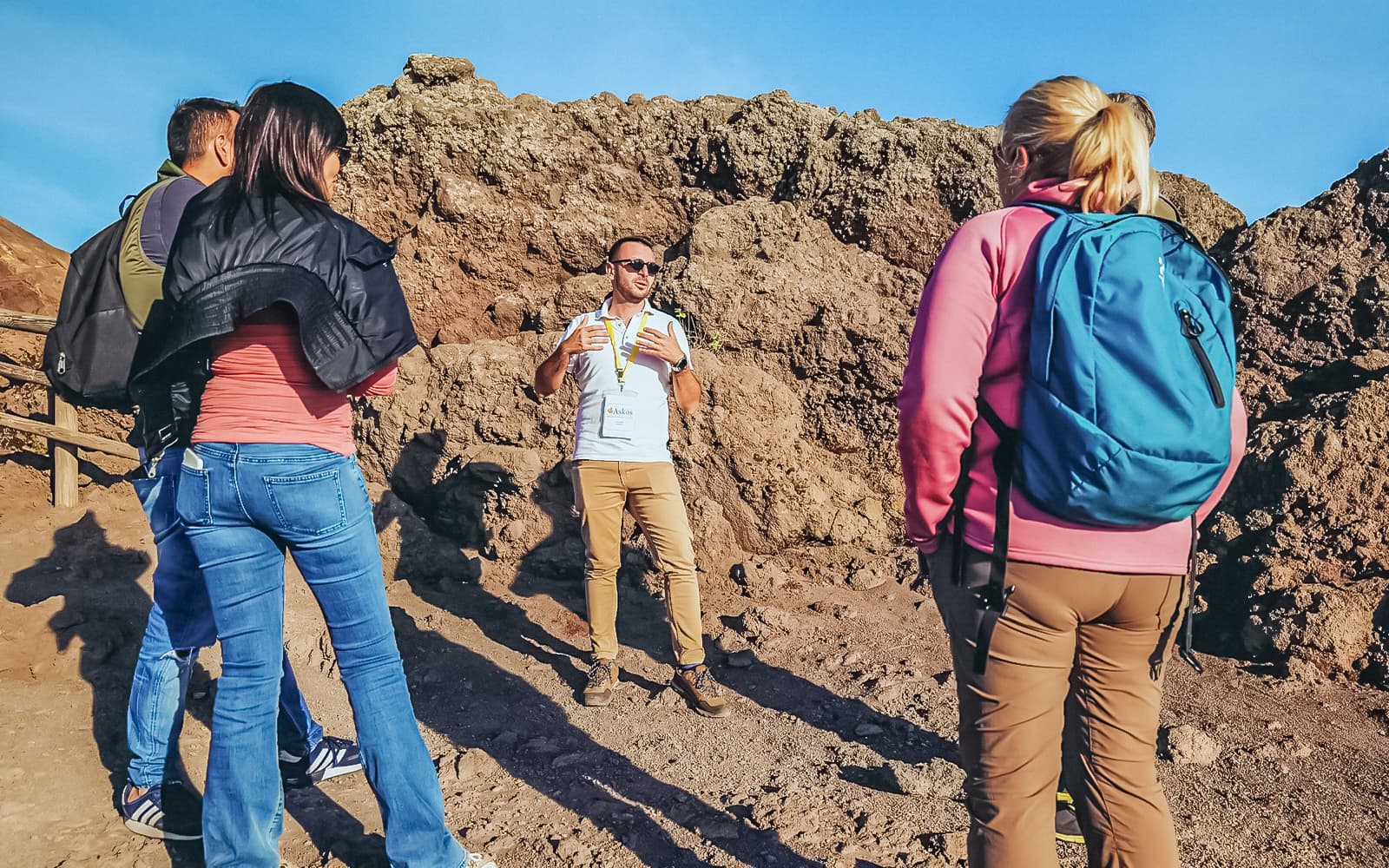 From Naples: Pompeii & Vesuvius Guided Tour with Transfers tickets in Naples - Highlights | TickYourList