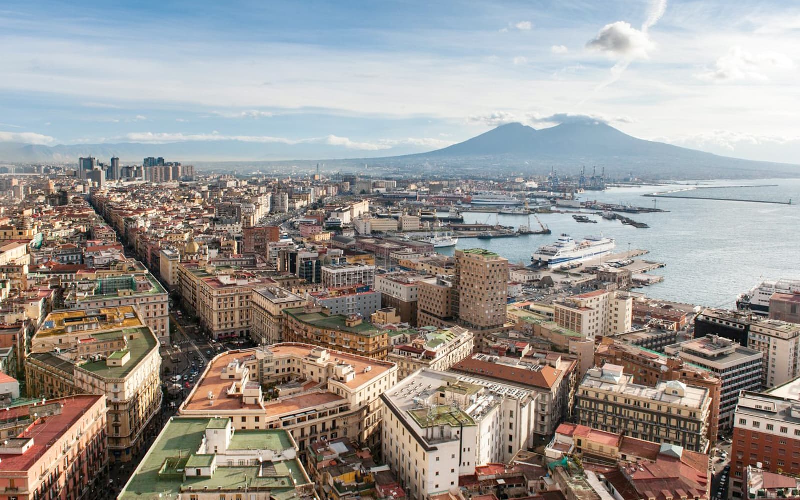 Campania Express One-Way Tickets: Naples to/from Herculaneum in Naples - Features | TickYourList