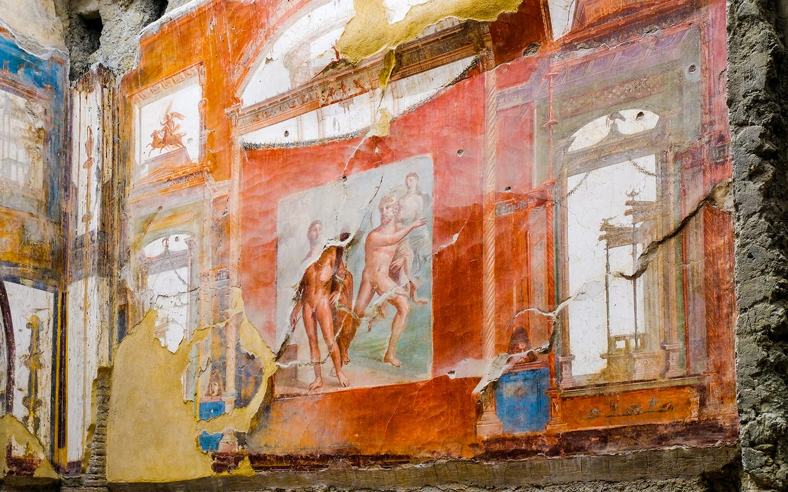 Herculaneum Guided Tour with Skip-the-Line Tickets in Naples - Features | TickYourList