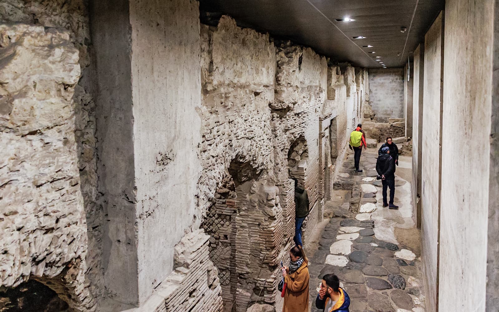 San Lorenzo Maggiore & Neapolis Sotterrata Tickets in Naples - Highlights | TickYourList