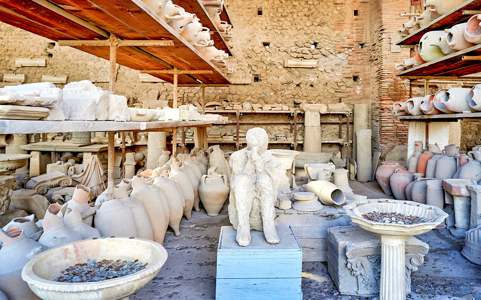 From Rome: Pompeii and Naples or Vesuvius Day Trip tickets in Naples - Activities | TickYourList