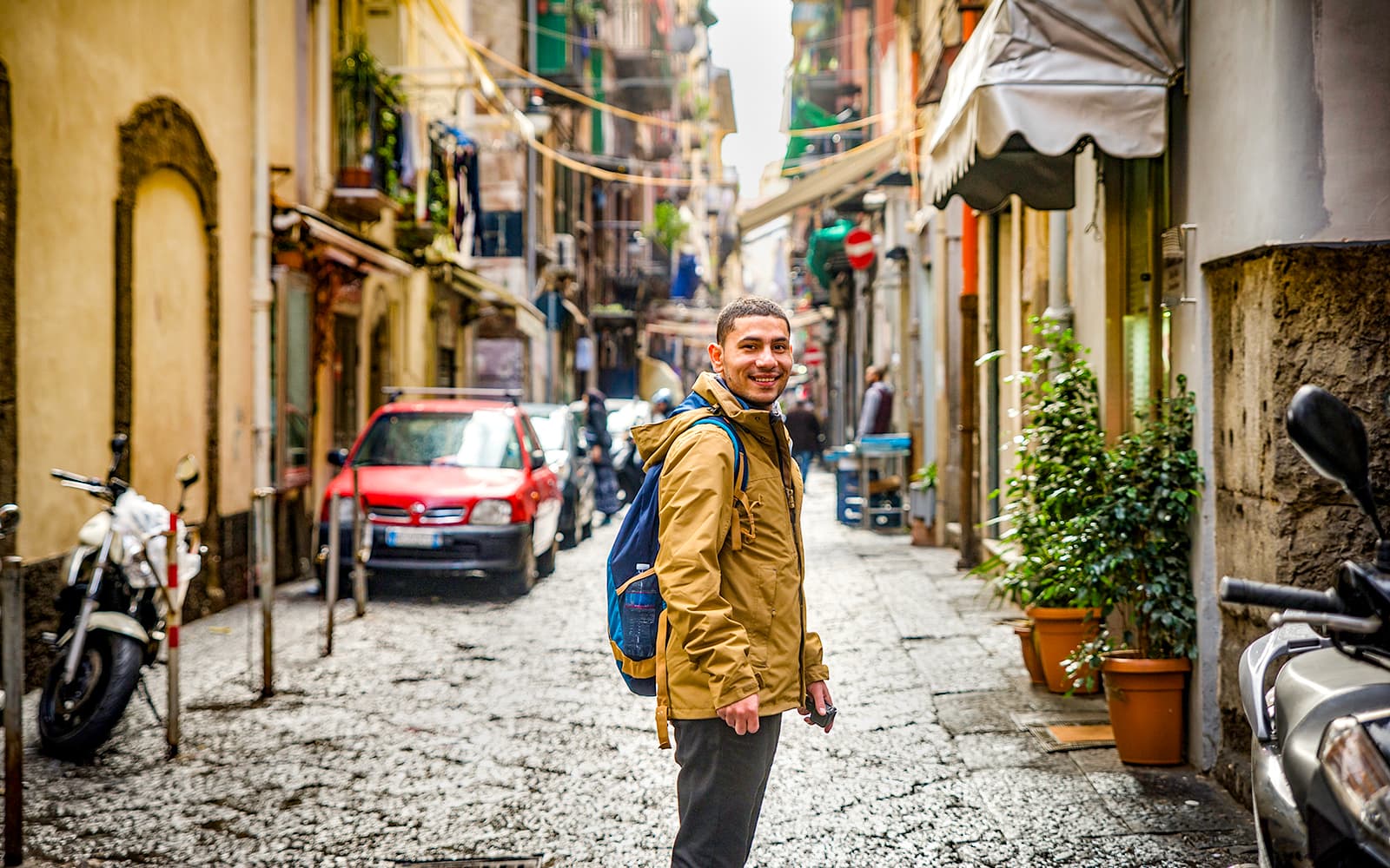 From Rome: Pompeii and Naples or Vesuvius Day Trip tickets in Naples - Features | TickYourList