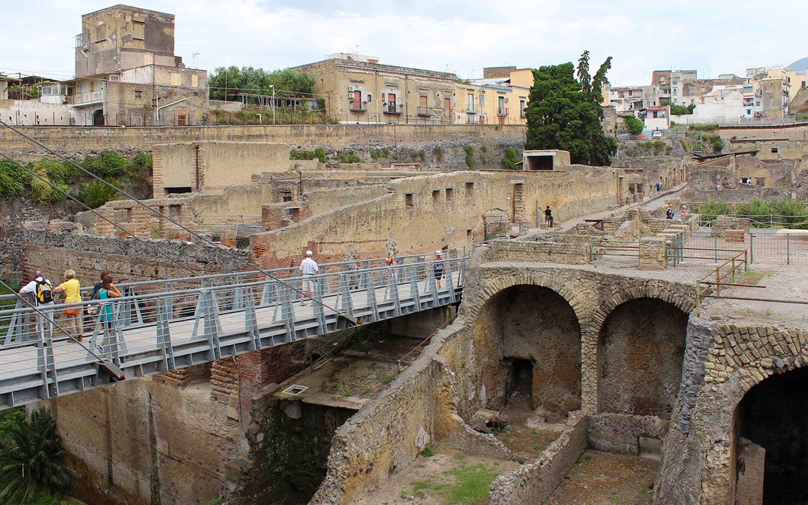 From Sorrento: Herculaneum Skip-the-Line Guided Tour tickets in Sorrento - Features | TickYourList