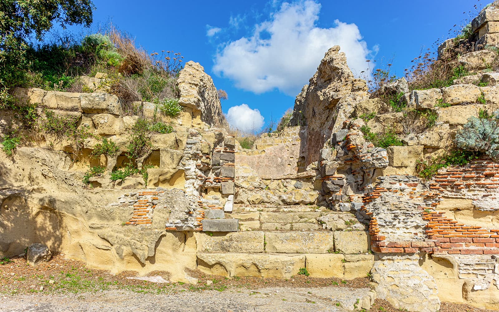 Tickets to the Archaeological Park of Cumae in Naples - Attractions | TickYourList