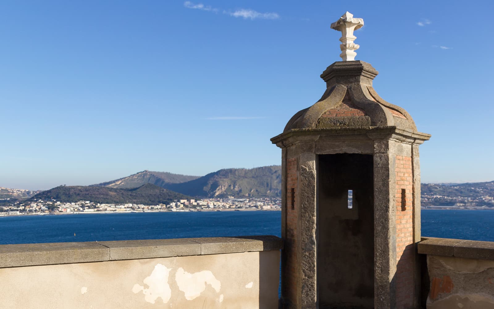 Tickets to Phlegraean Fields Archaeological Museum in Baiae Castle in Naples - Features | TickYourList