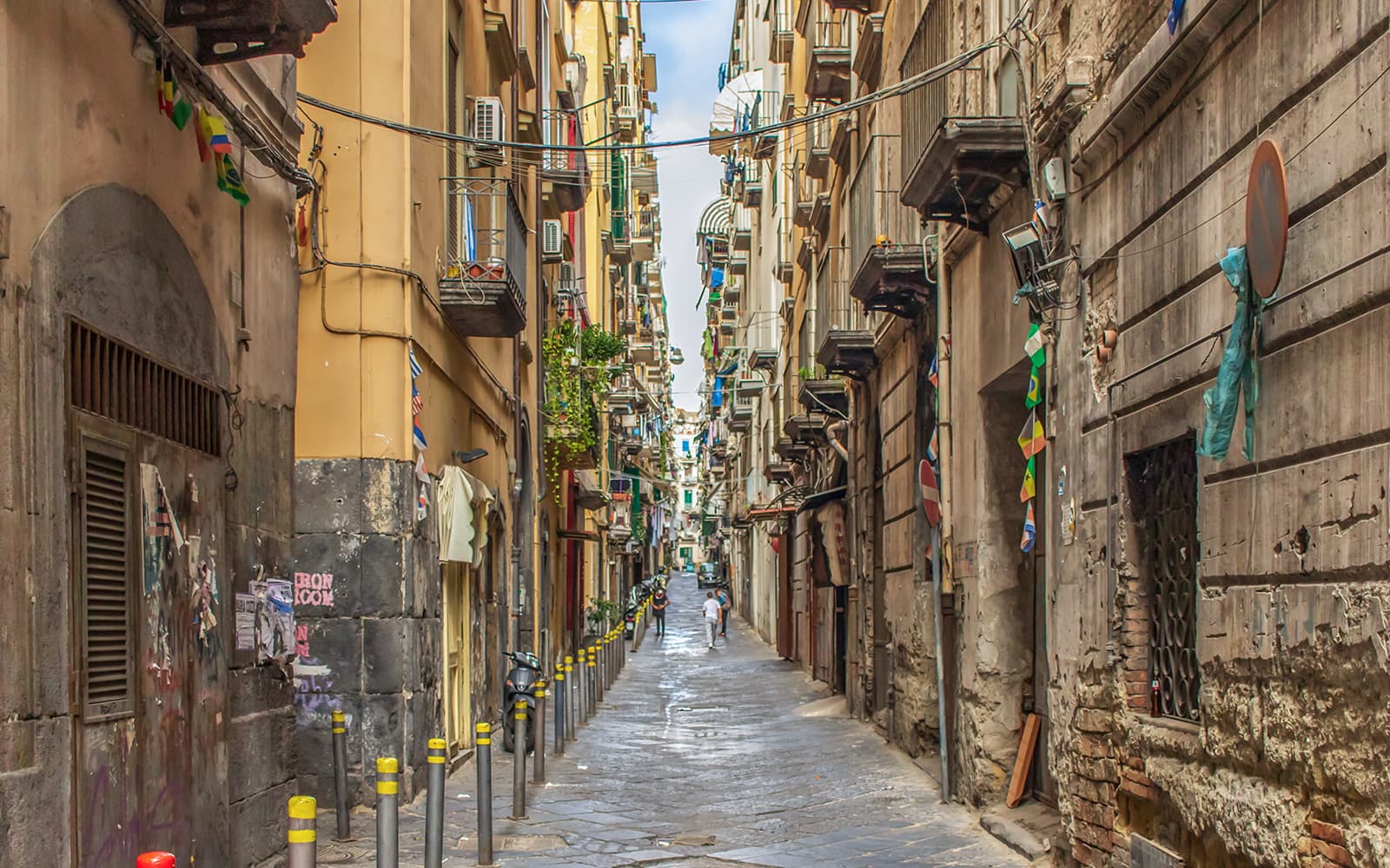 Naples Walking Tour with San Lorenzo Maggiore & Neapolis Sotterrata Tickets in Naples - Activities | TickYourList