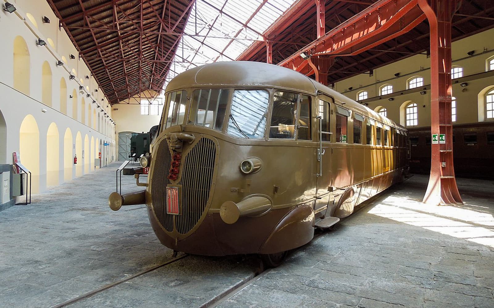 Pietrarsa National Railway Museum Guided Tour & City Transfer