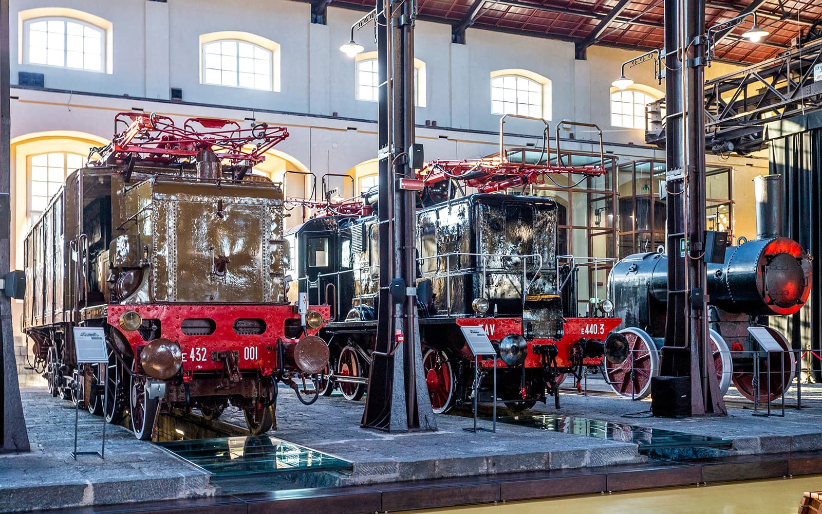 Pietrarsa National Railway Museum Guided Tour & City Transfer tickets in Naples - Activities | TickYourList