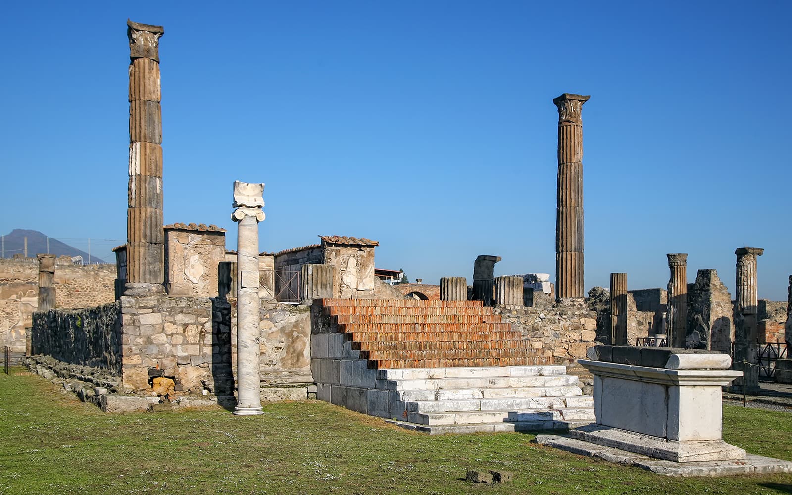 From Naples: Sorrento, Positano & Pompeii Guided Tour tickets in Naples - Activities | TickYourList