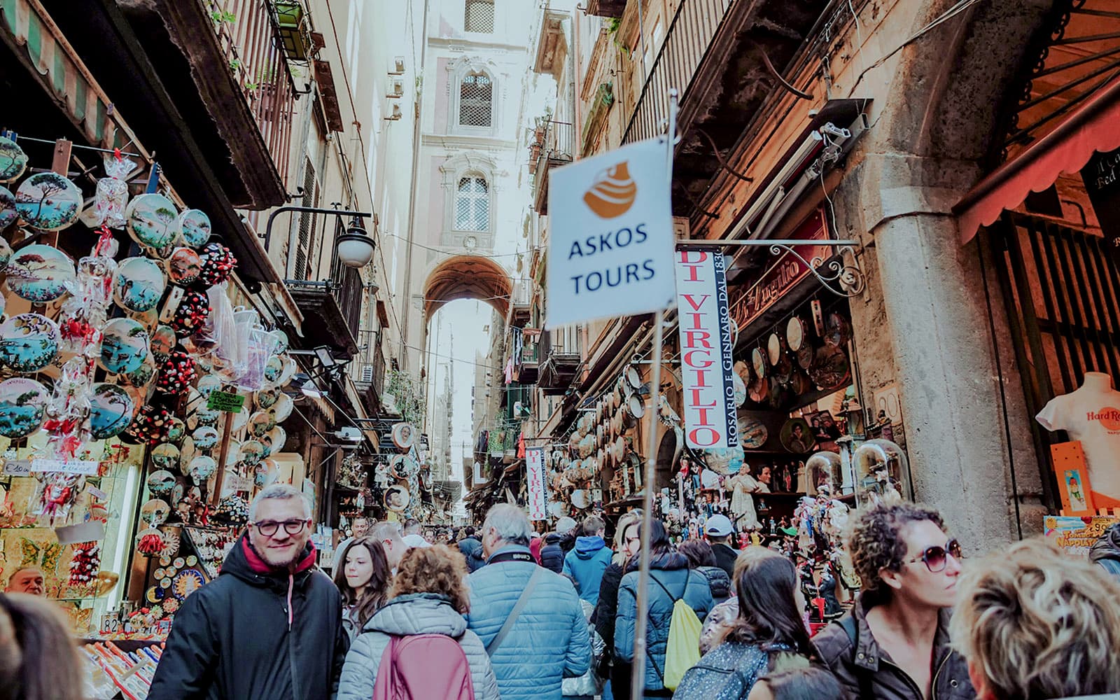 Naples Walking Tour with Wallet-style Pizza tickets in Naples - Highlights | TickYourList