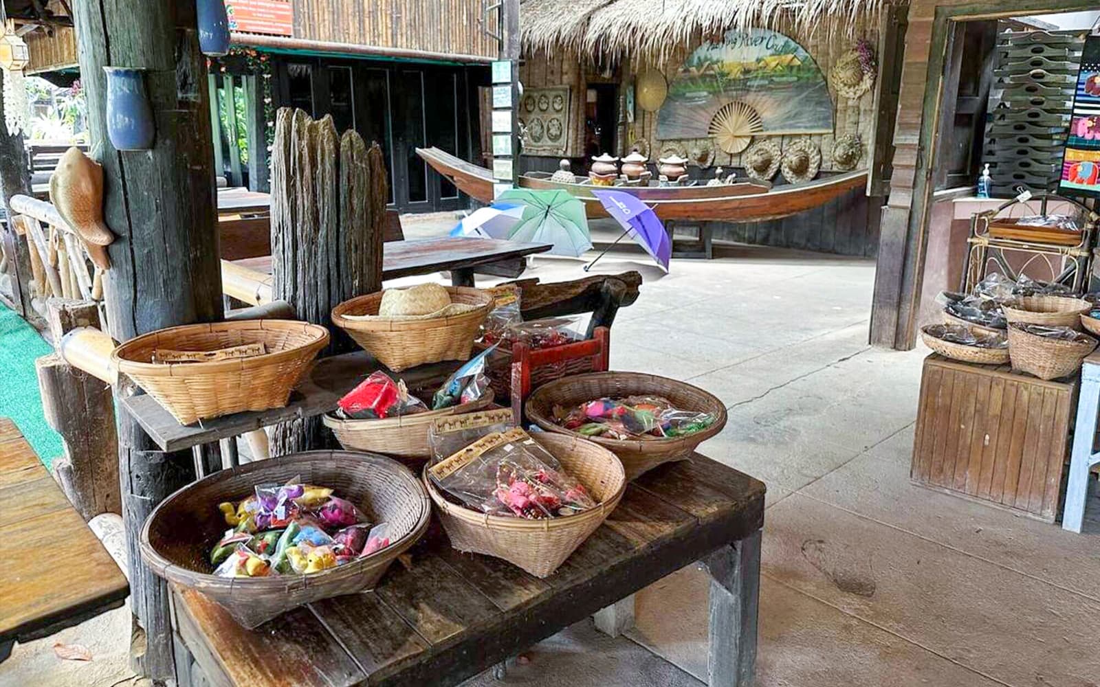 Mae Ping River Cruise with Optional Lunch tickets in Chiang Mai - Features | TickYourList