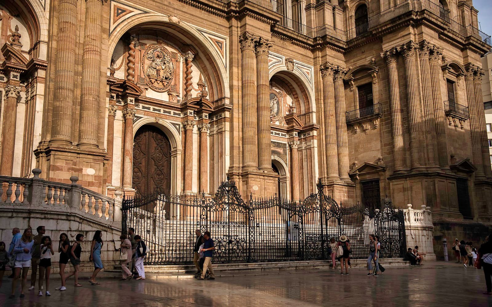 Málaga Walking Tour with Skip-the-Line Tickets in Malaga - Attractions | TickYourList