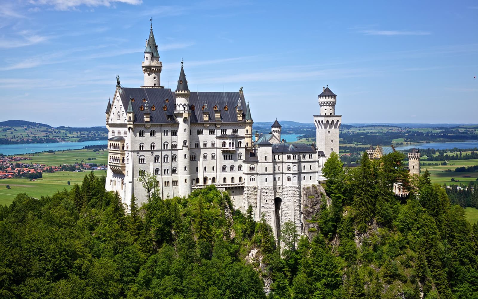 From Munich: Linderhof and Neuschwanstein Castle Day trip tickets in Munich - Activities | TickYourList