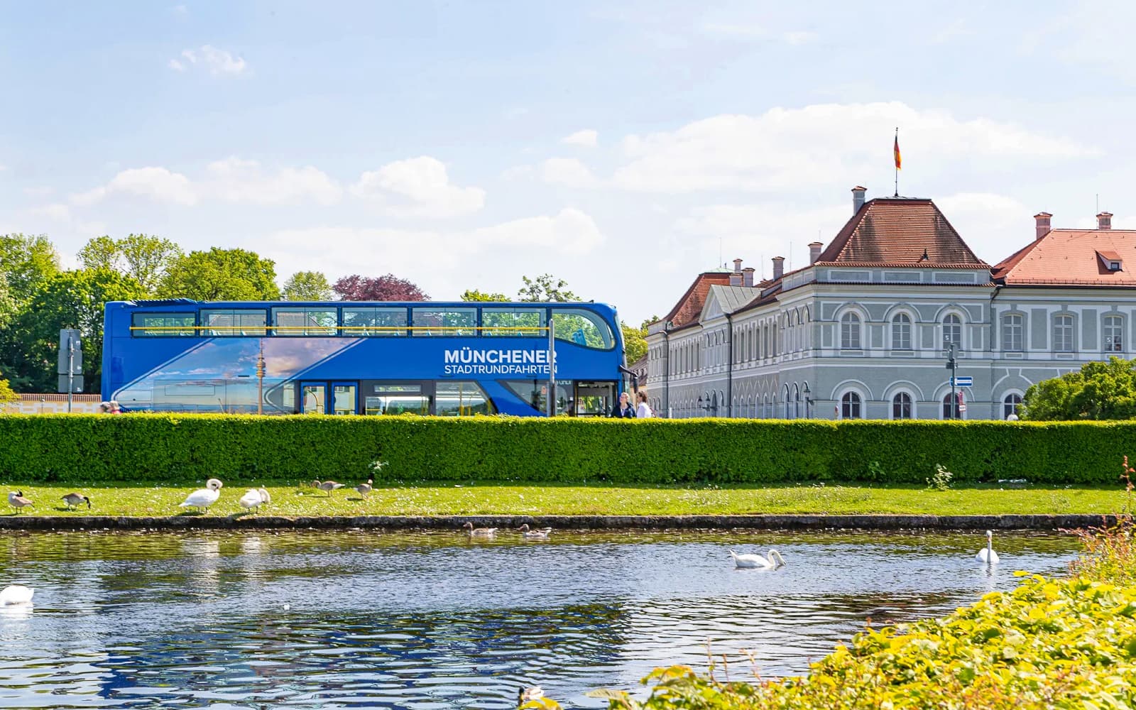 Big Bus: Munich Hop-On Hop-Off Bus Tour tickets in Munich - Highlights | TickYourList