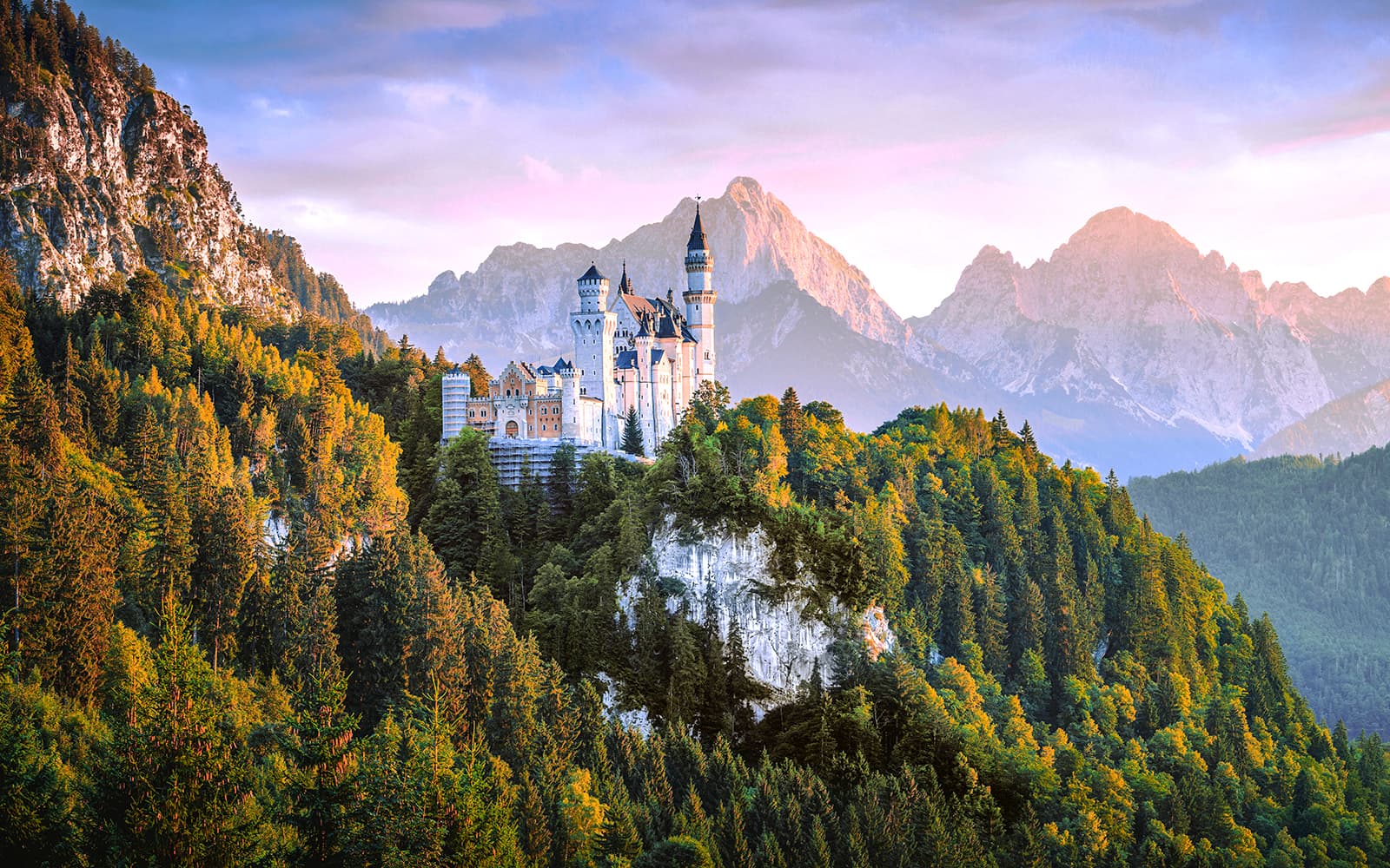 Private Guided Tour of Neuschwanstein & Linderhof Castle Grounds from Munich tickets in Munich - Full Experience | TickYourList
