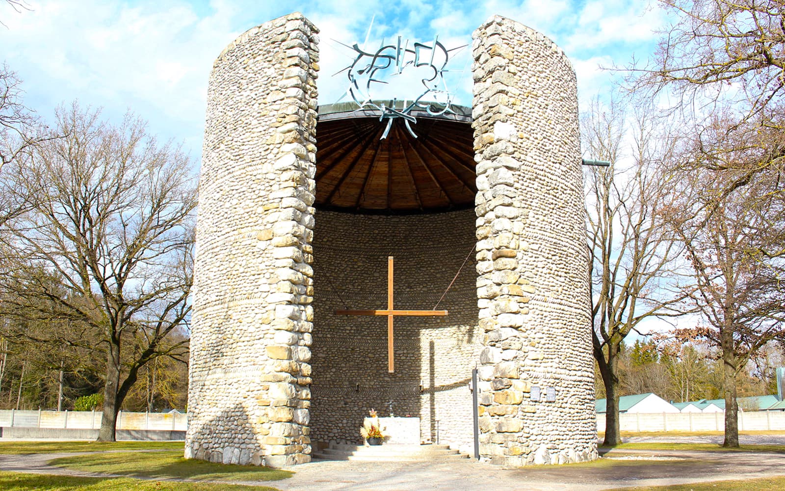 Combo: Dachau Concentration Camp Memorial Site & Third Reich Tour tickets in Munich - Features | TickYourList