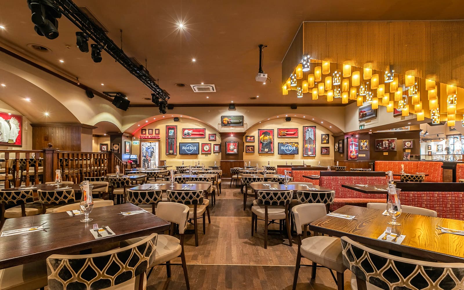 Lunch or Dinner at Hard Rock Cafe Munich with Reservation tickets in Munich - Activities | TickYourList