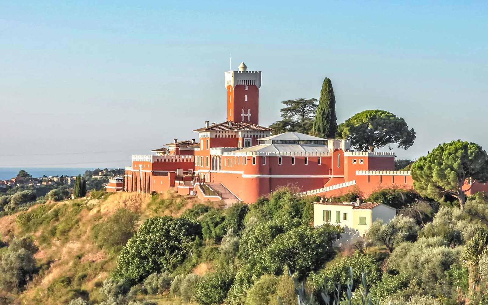 Full-Day Tour of French Riviera Coastal Villages with Wine Tasting tickets in Nice - Features | TickYourList