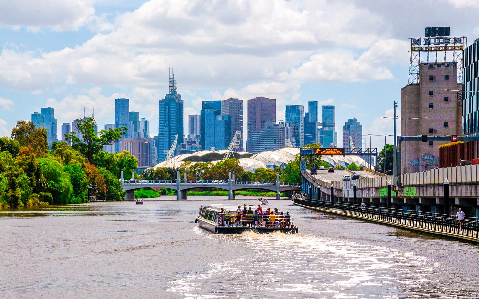 1-Hour Yarra River Sightseeing Cruise experience tickets in Melbourne | TickYourList
