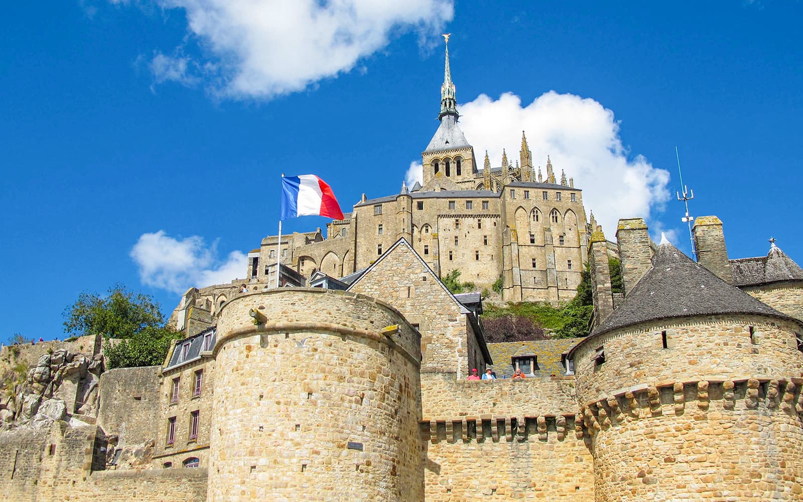Mont Saint-Michel Audio Guide Tour tickets in Normandy - Features | TickYourList