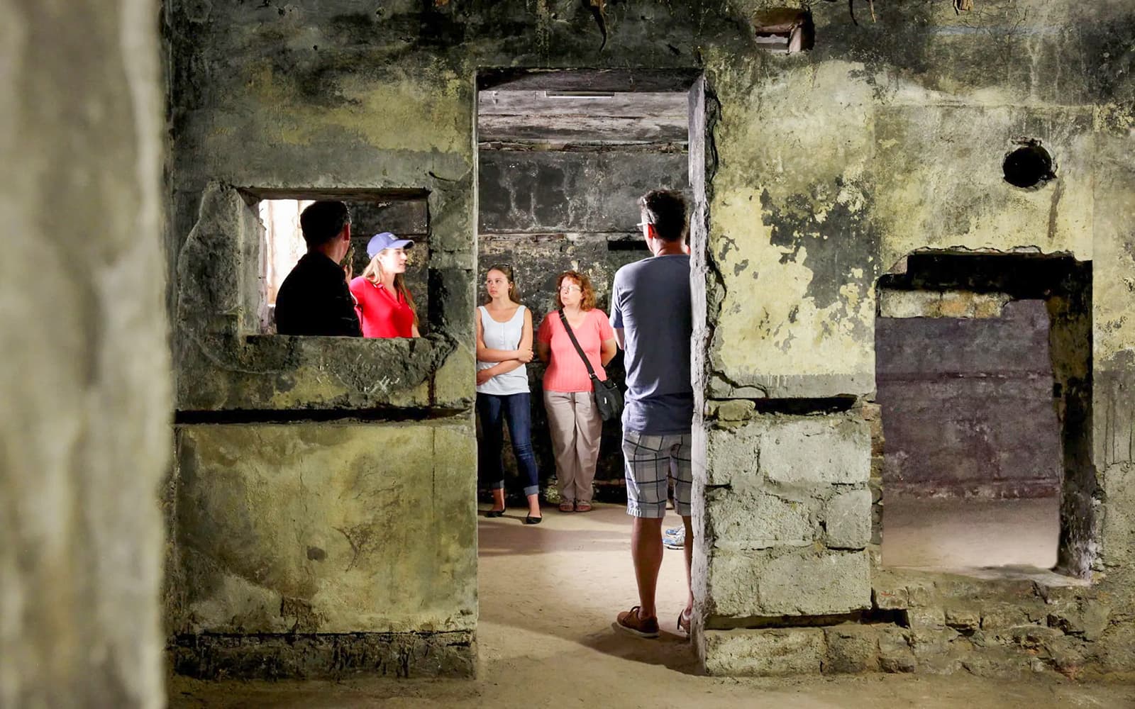 From Paris: WWII Canadian D-Day Beaches Semi-Private Guided Tour