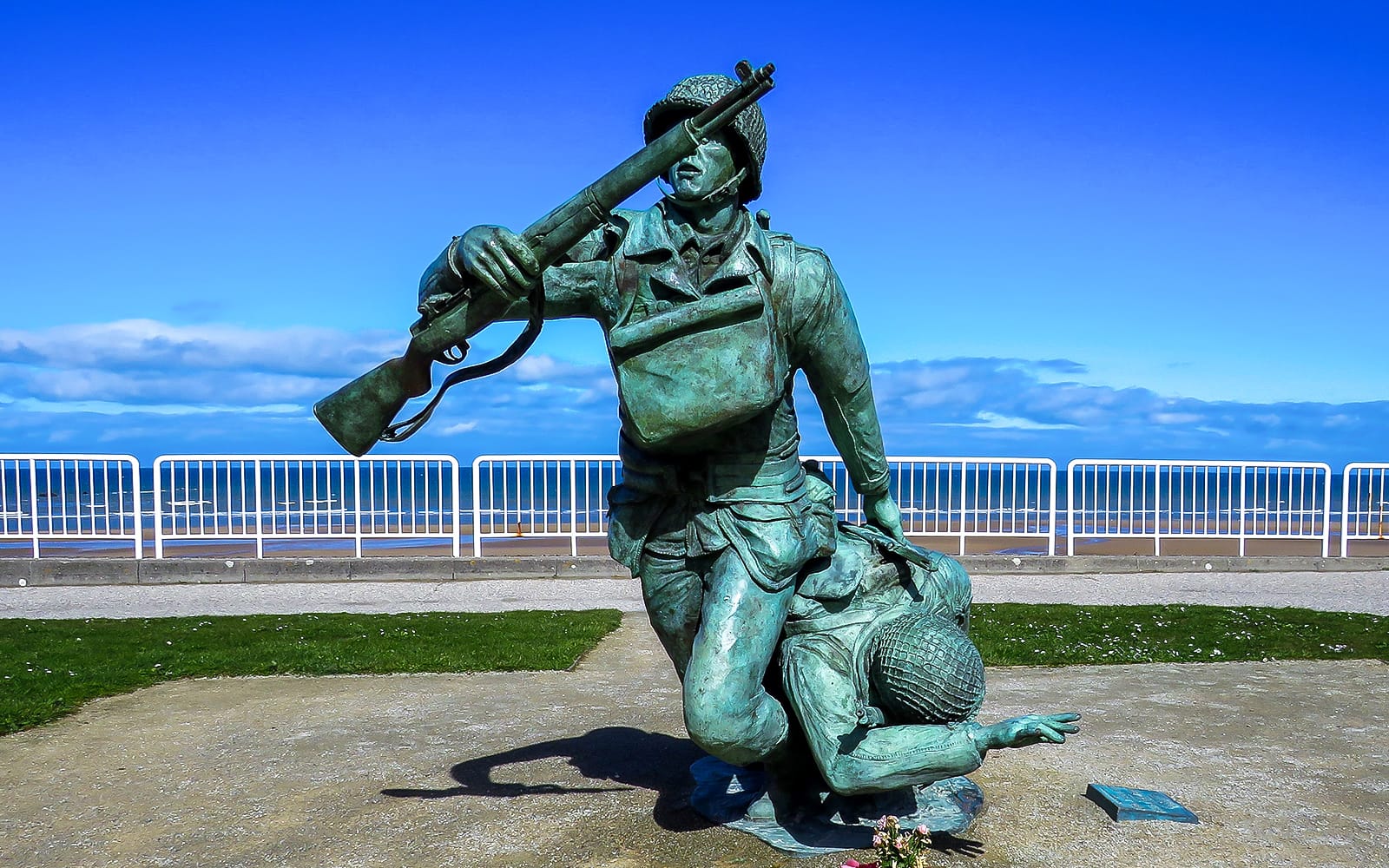 From Paris: D-Day Normandy Beaches Full-Day Guided Tour