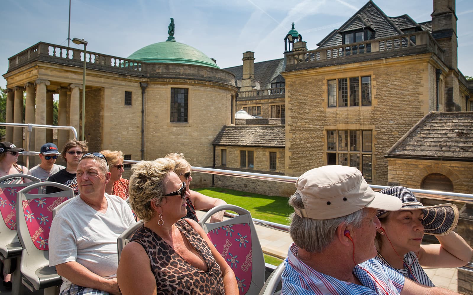City Sightseeing: Oxford Hop-on Hop-off Bus Tour tickets in Oxford - Features | TickYourList
