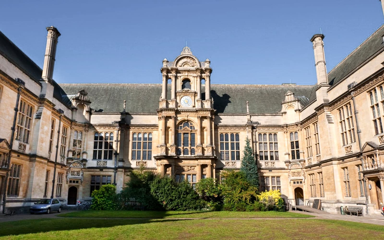 From London: Oxford and Cambridge Universities Day Tour