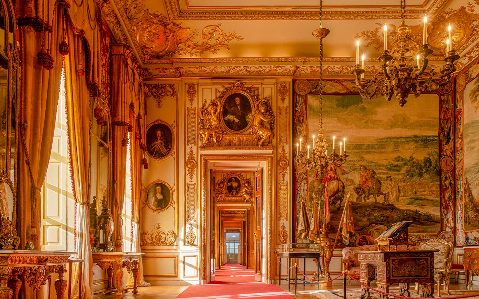 Blenheim Palace Entrance Tickets with Adventure Play in Oxford - Features | TickYourList