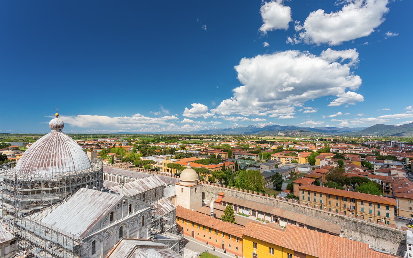 Pisa All-Inclusive Guided Tour of Baptistery, Cathedral & Tower tickets in Pisa - Features | TickYourList