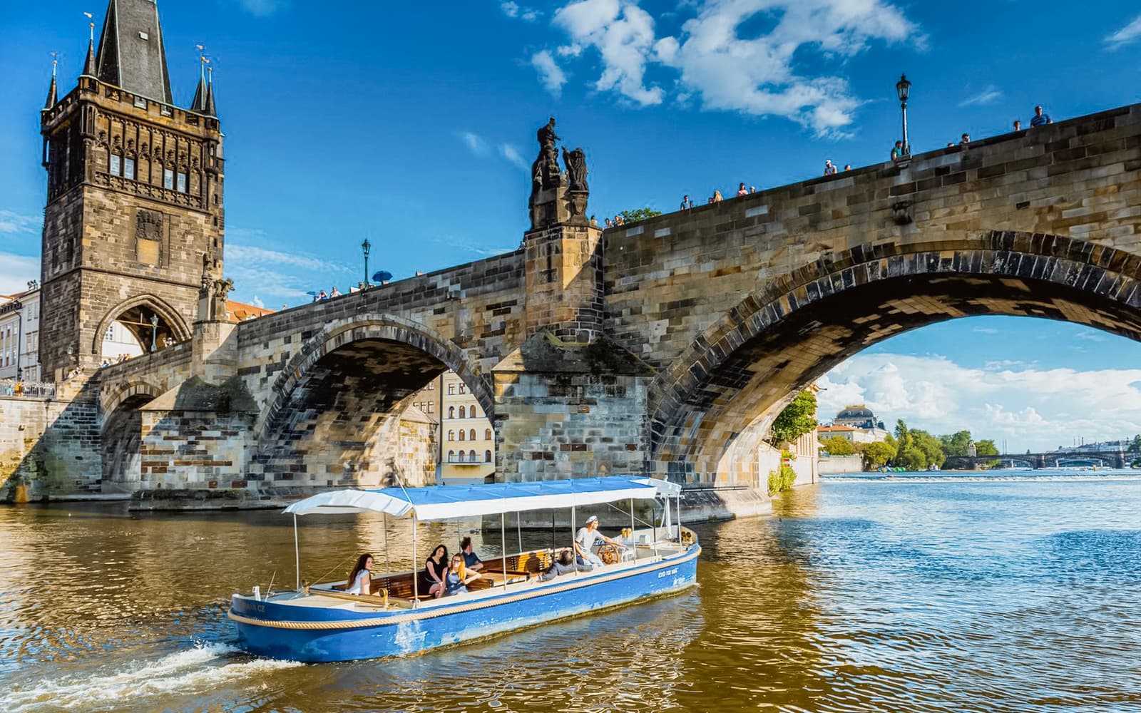1-Hour Sightseeing Cruise to Devil's Channel in Prague