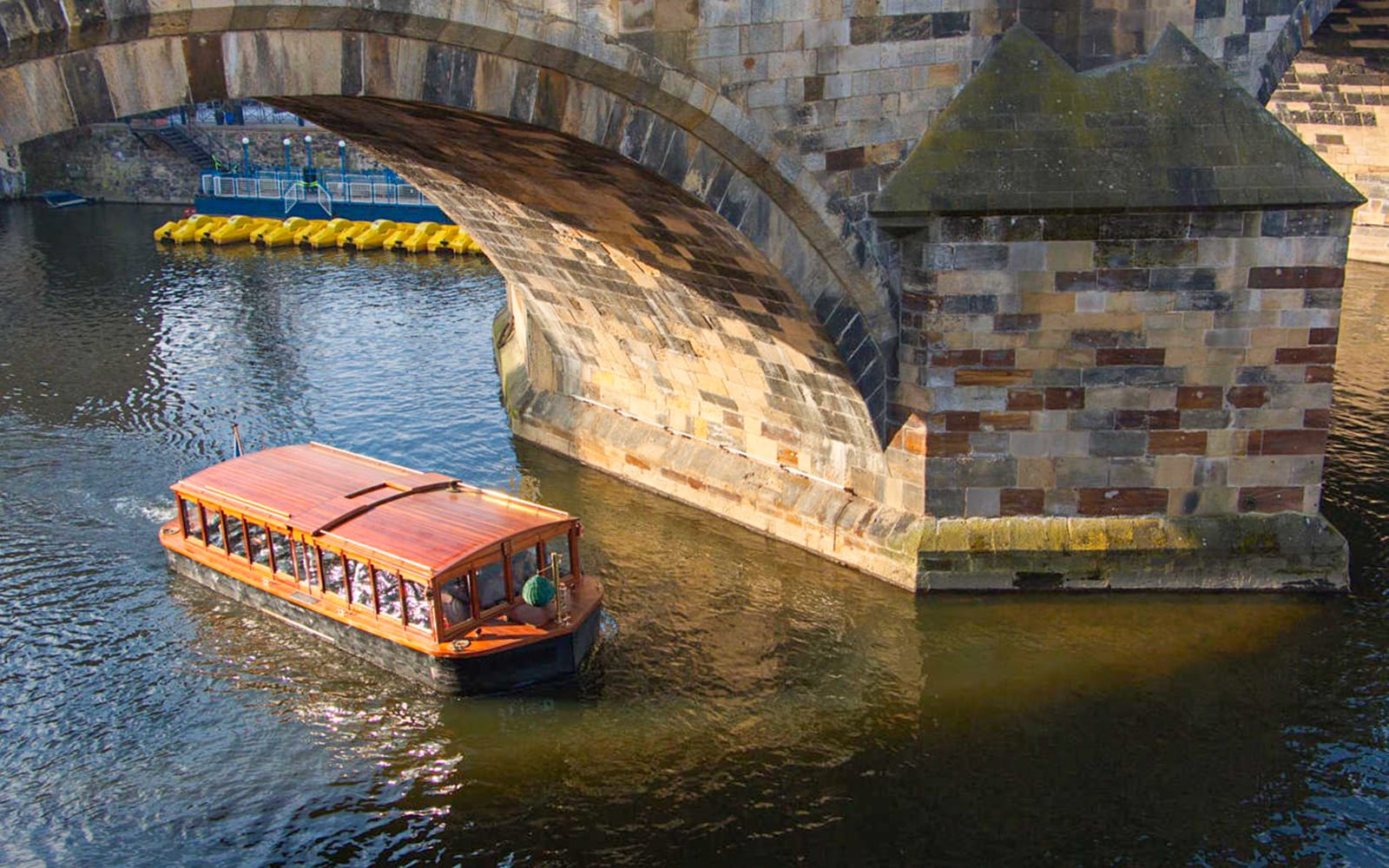 1-Hour Prague Historical Sightseeing Cruise with Drink & Snack tickets in Prague - Activities | TickYourList