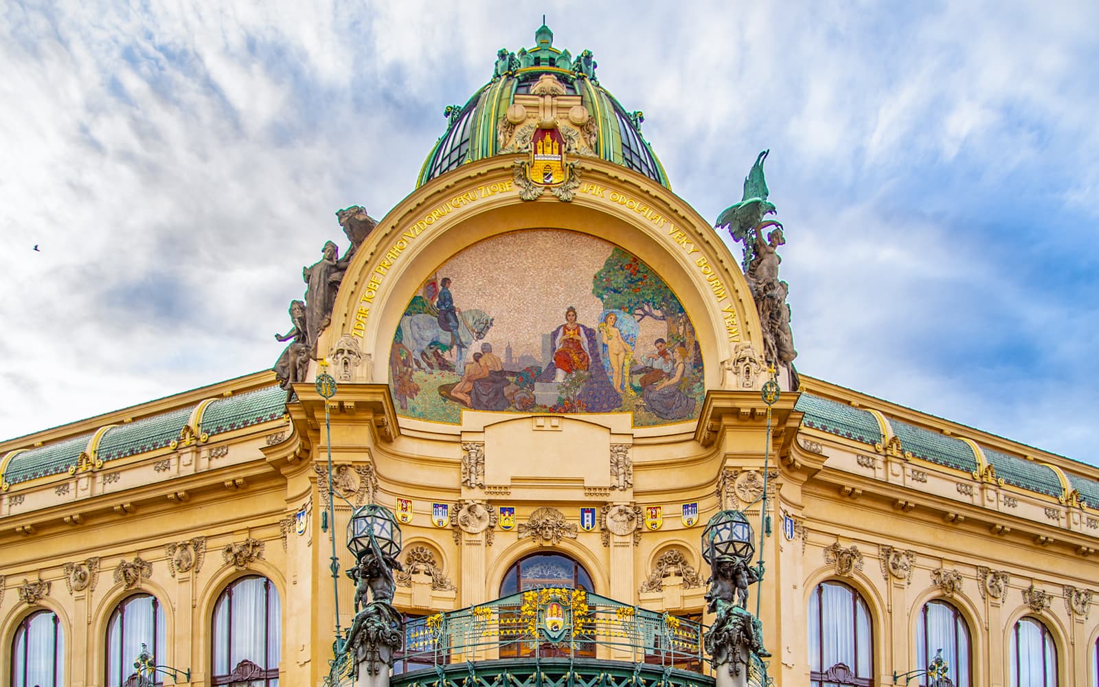 Prague Astronomical Clock, Old Town & Jewish Quarter Guided Tour tickets in Prague - Activities | TickYourList