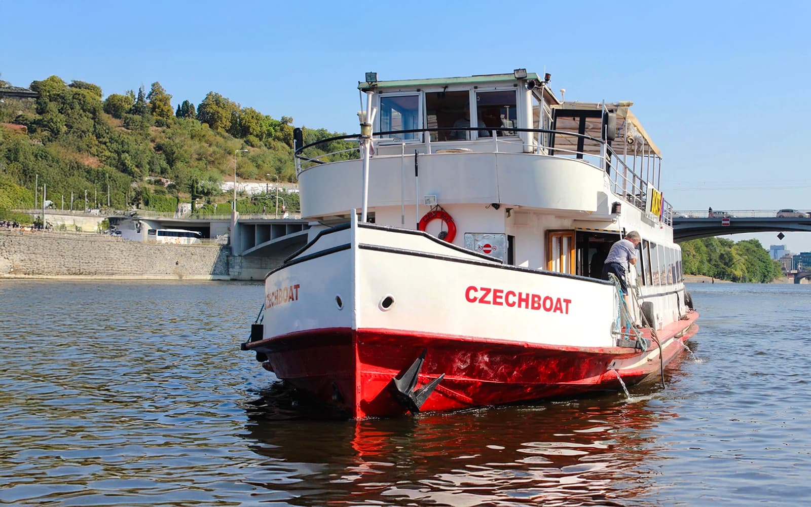 Vltava River 1-Hour Sightseeing Cruise