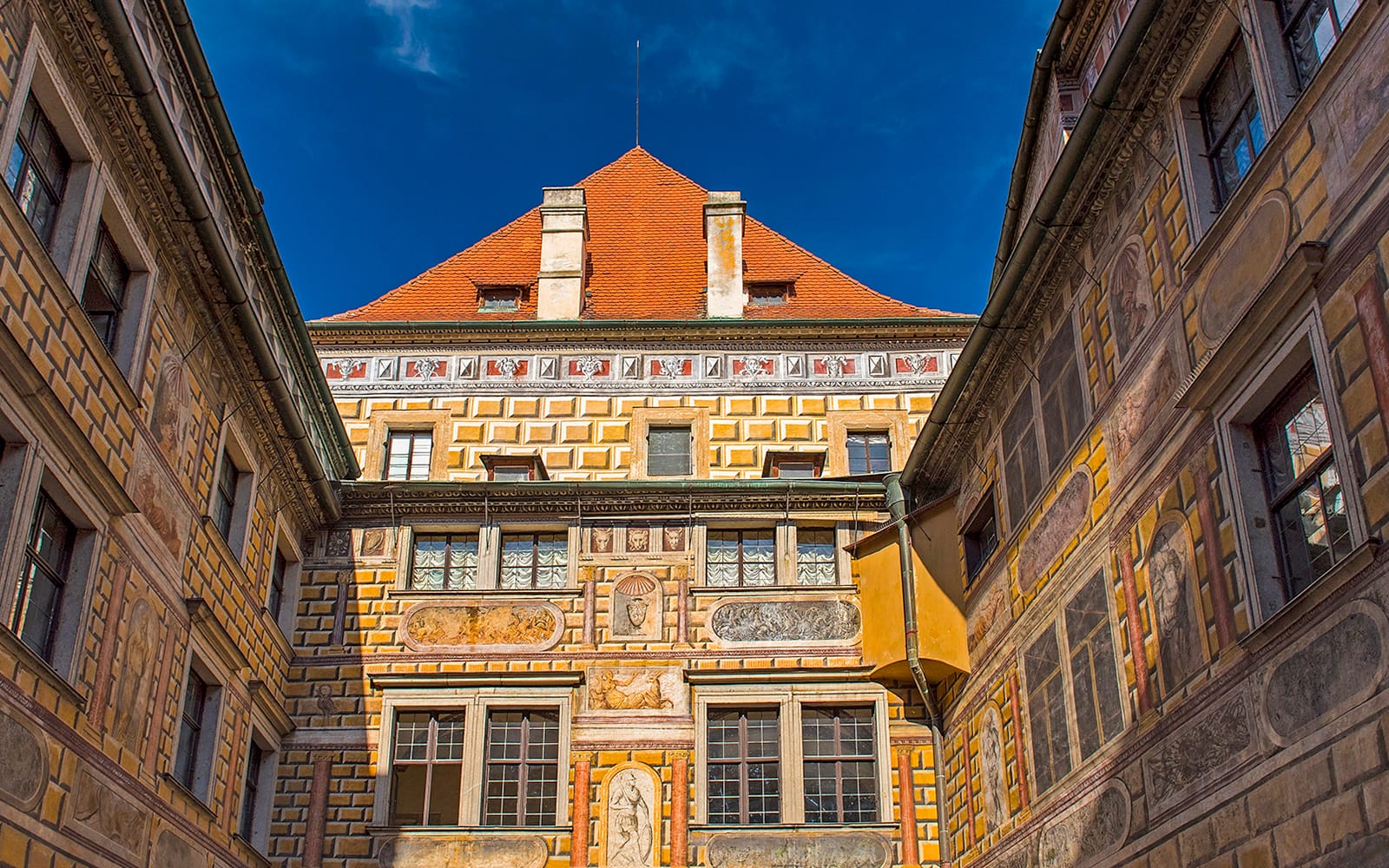 From Prague: Cesky Krumlov Guided Tour with Optional Castle Entry tickets in Prague - Activities | TickYourList