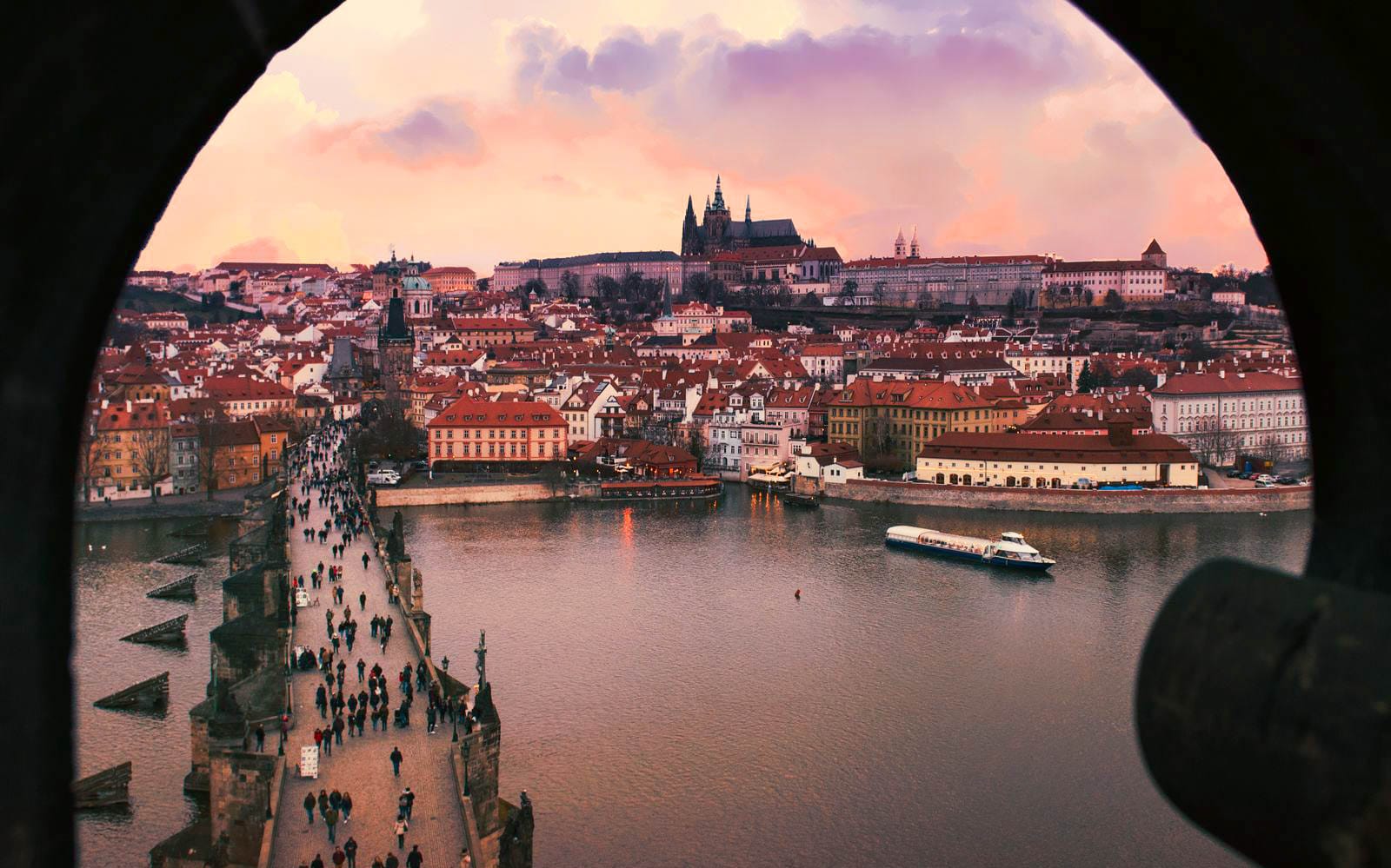 Vltava River: 50-Minute Evening Sightseeing Cruise tickets in Prague - Activities | TickYourList