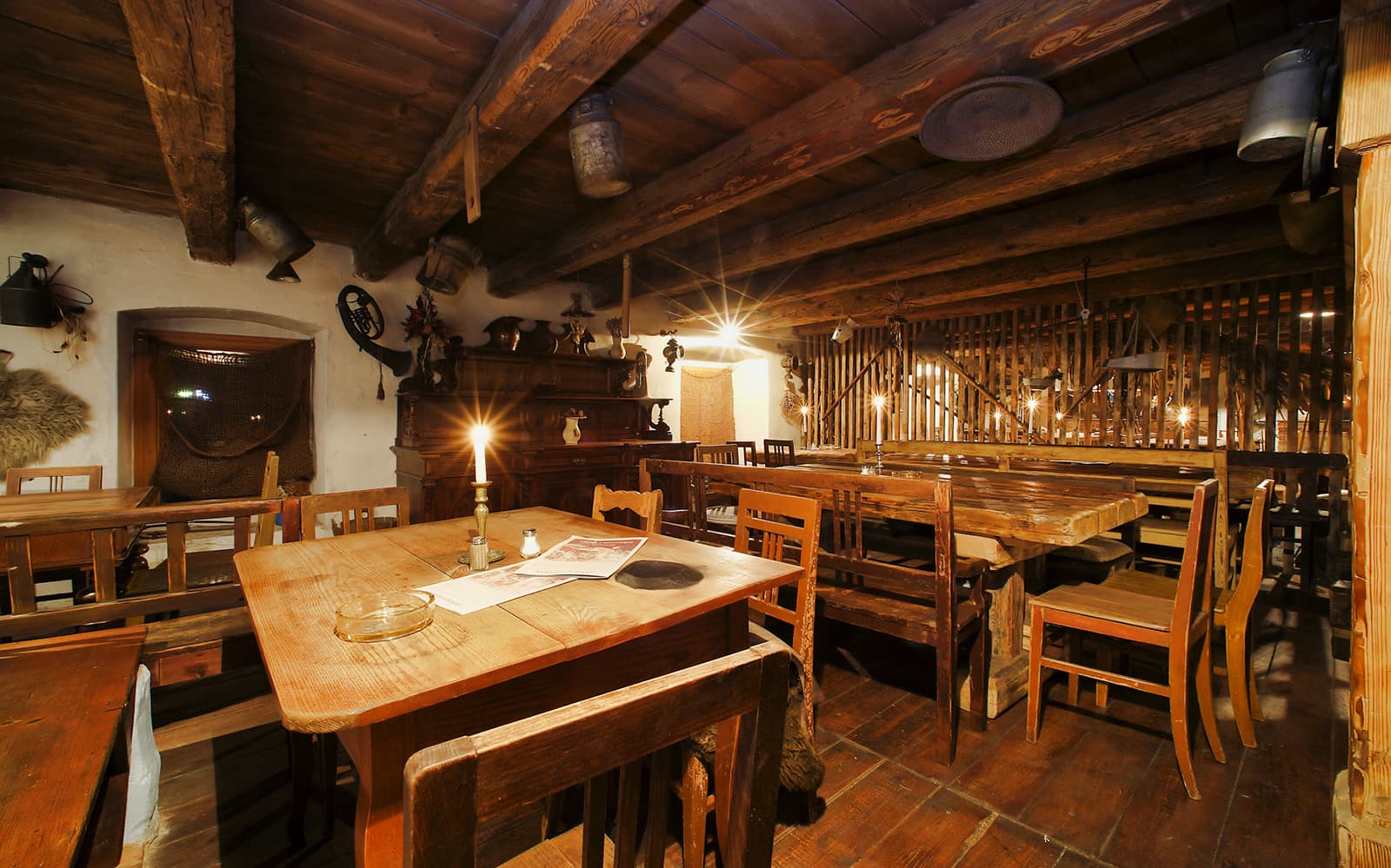 Tickets to Medieval Banquet with Unlimited Drinks & Hotel Transfers