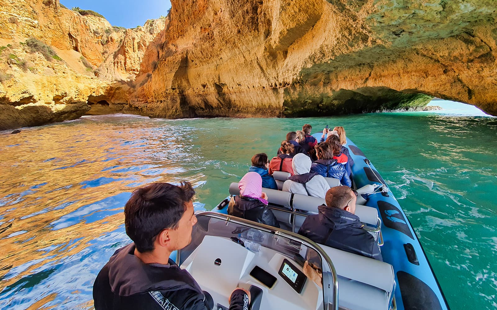 Guided Tour of Benagil & Marinha Caves from Portimão