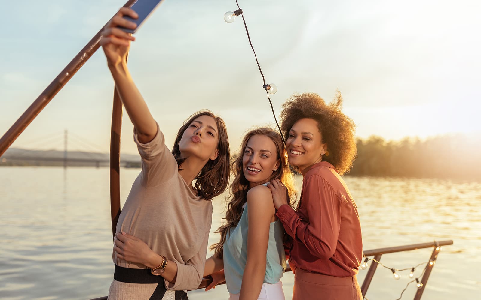 Porto 2-Hour Douro River Party Cruise tickets in Porto - Highlights | TickYourList