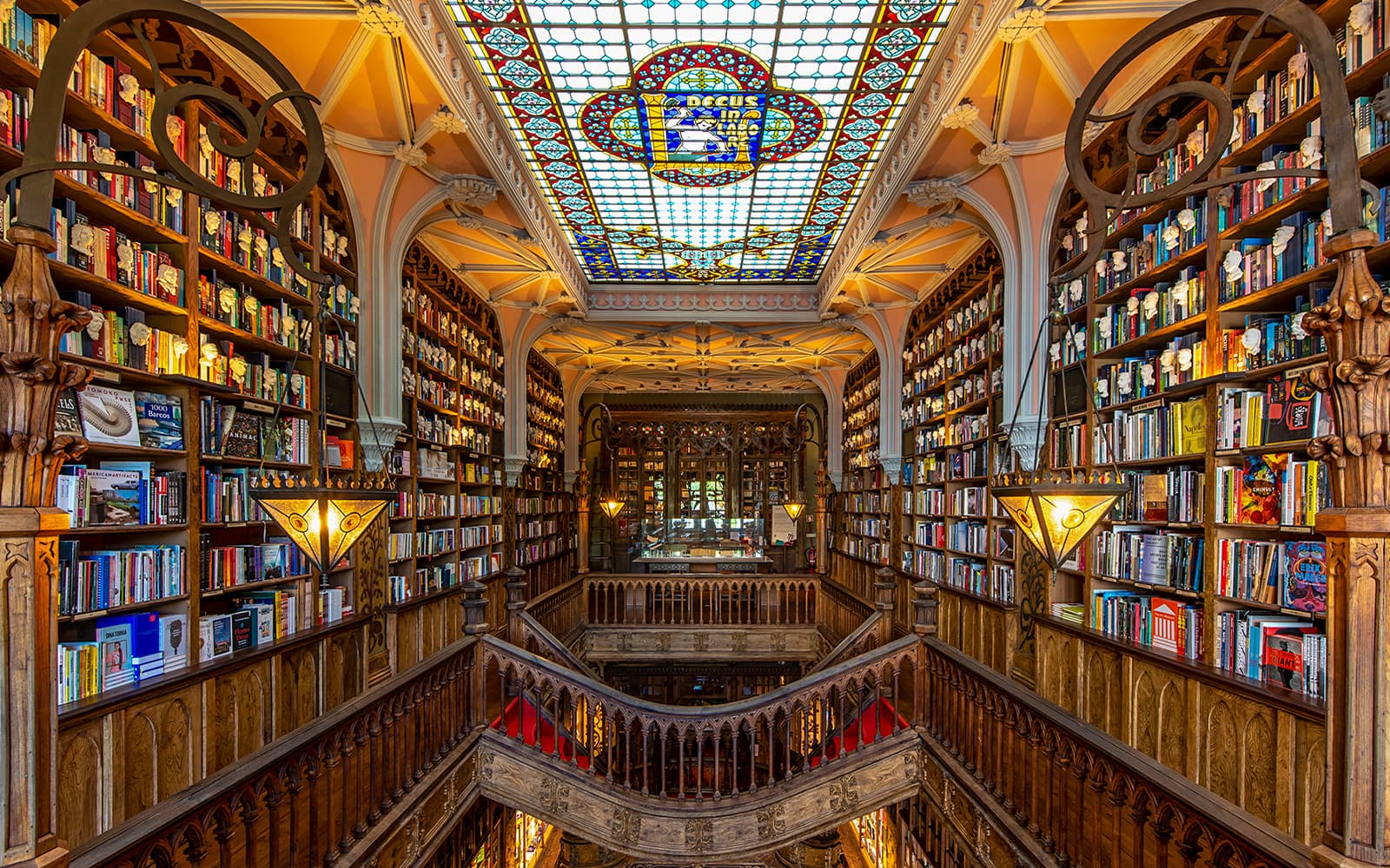 Livraria Lello Tickets: Gold Voucher in Porto - Activities | TickYourList