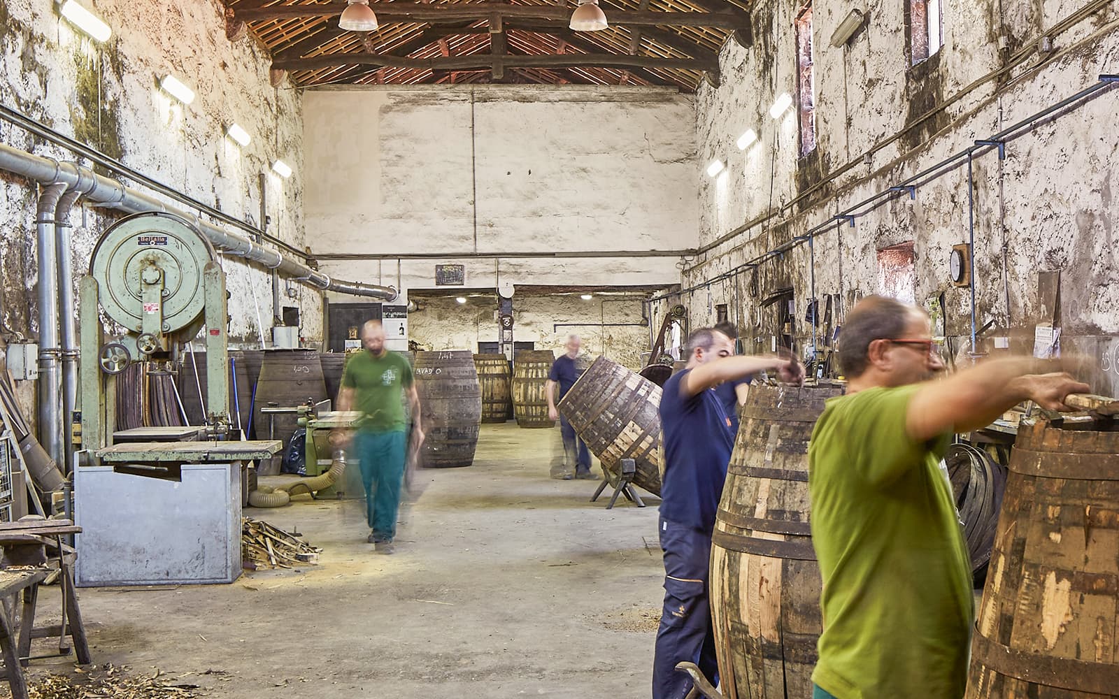 1.5-hour Wine Tasting Tour of Cockburn's Port Lodge tickets in Porto - Highlights | TickYourList