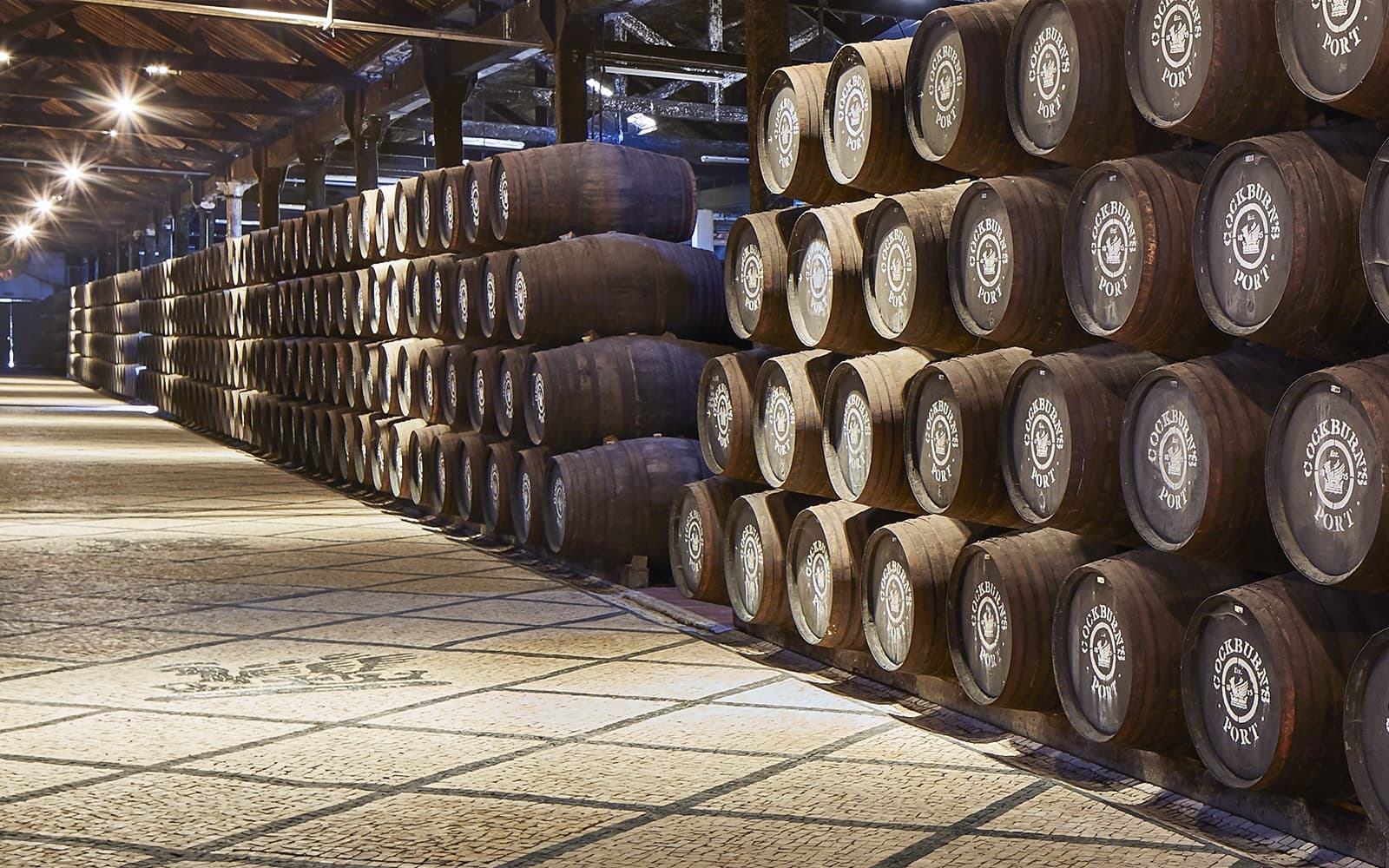 1.5-hour Wine Tasting Tour of Cockburn's Port Lodge tickets in Porto - Features | TickYourList