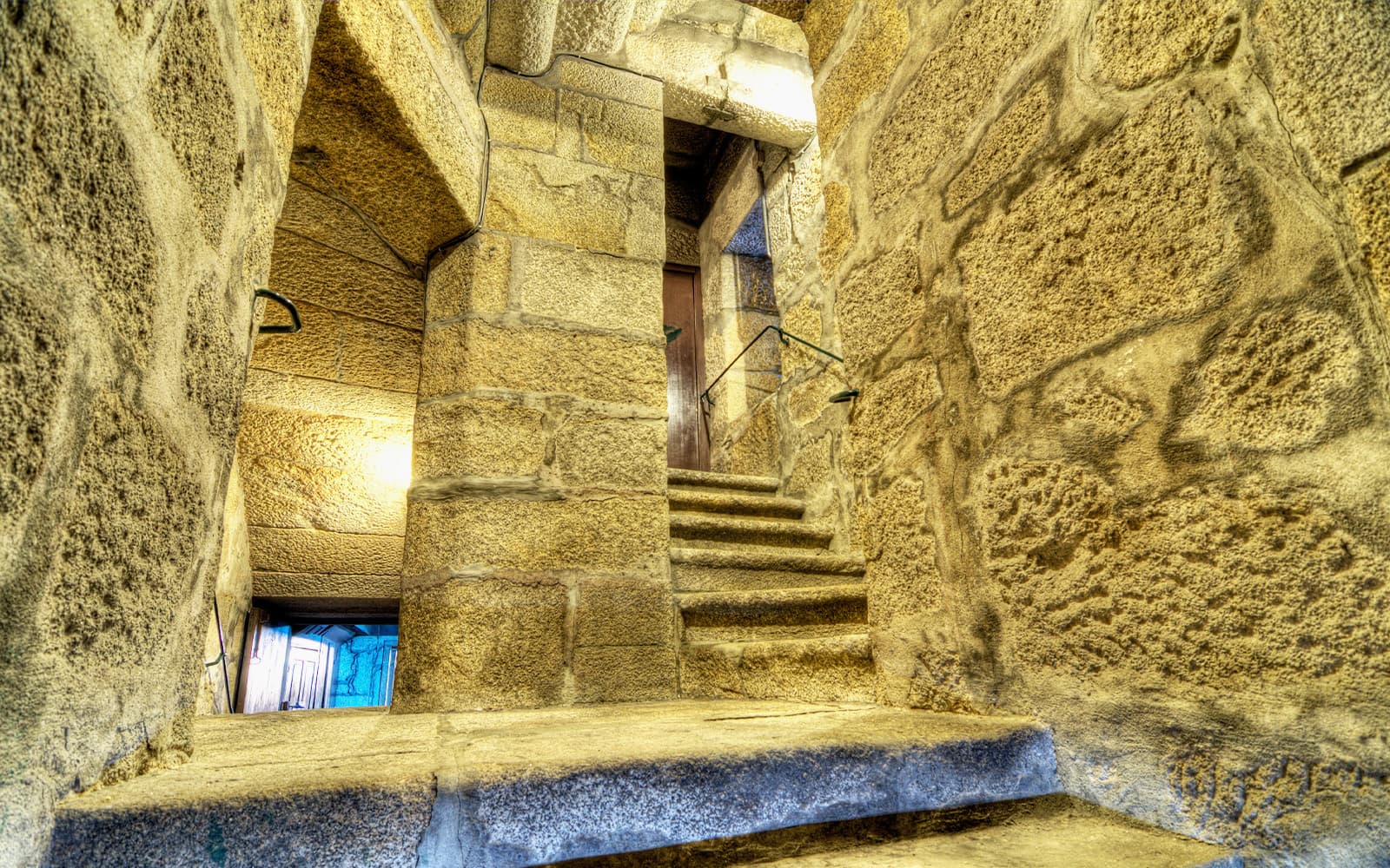 Tickets to Clérigos Tower in Porto - Activities | TickYourList