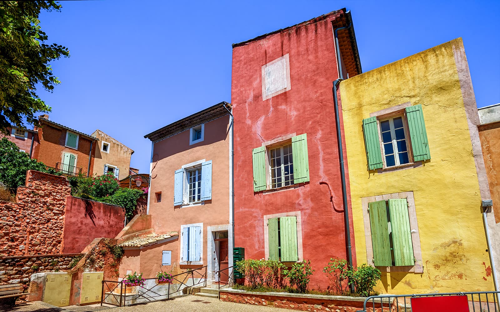 From Avignon: Full-Day Guided Tour of Provence tickets in Provence - Features | TickYourList