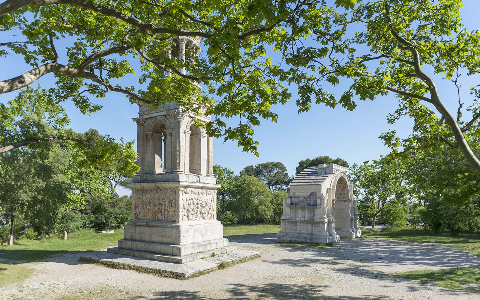 Glanum Archaeological Site Tickets in Provence - Activities | TickYourList