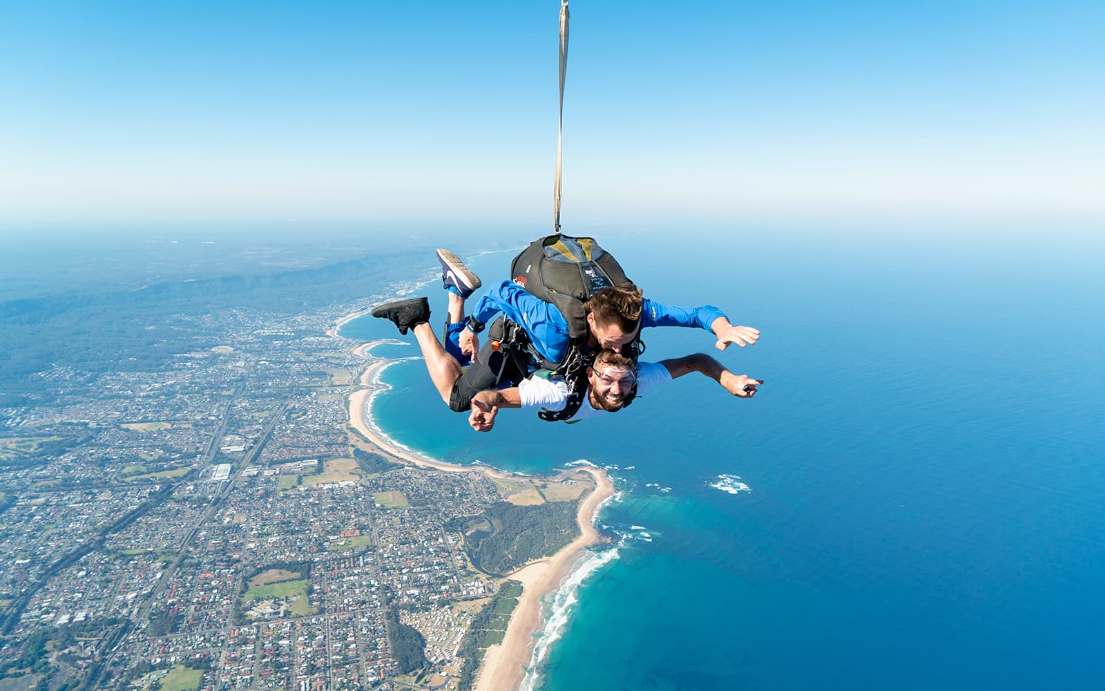 Tandem Skydive at Wollongong Beach tickets in Sydney - Highlights | TickYourList