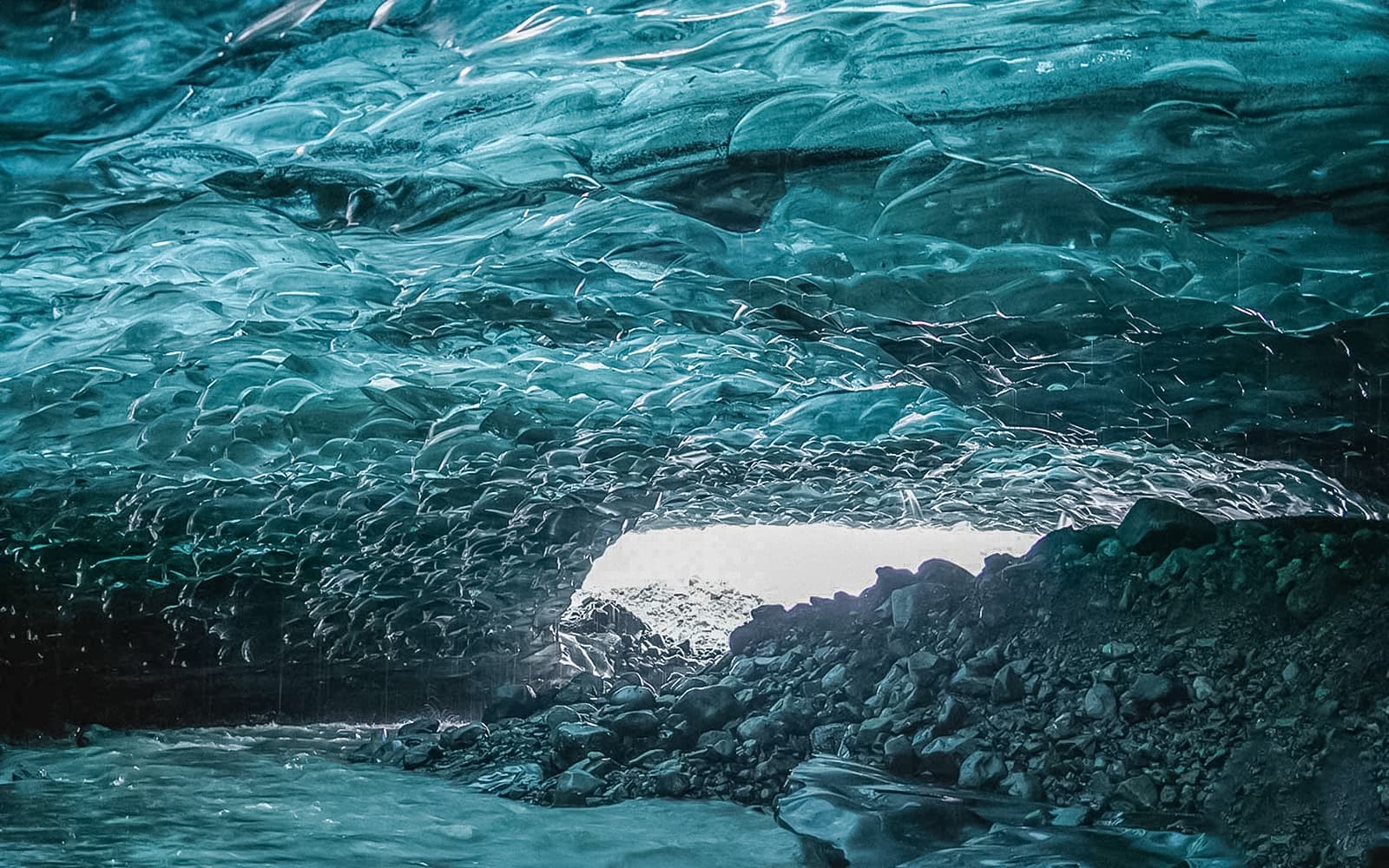 Jokulsarlon Crystal Ice Cave Tour tickets in Reykjavik - Features | TickYourList