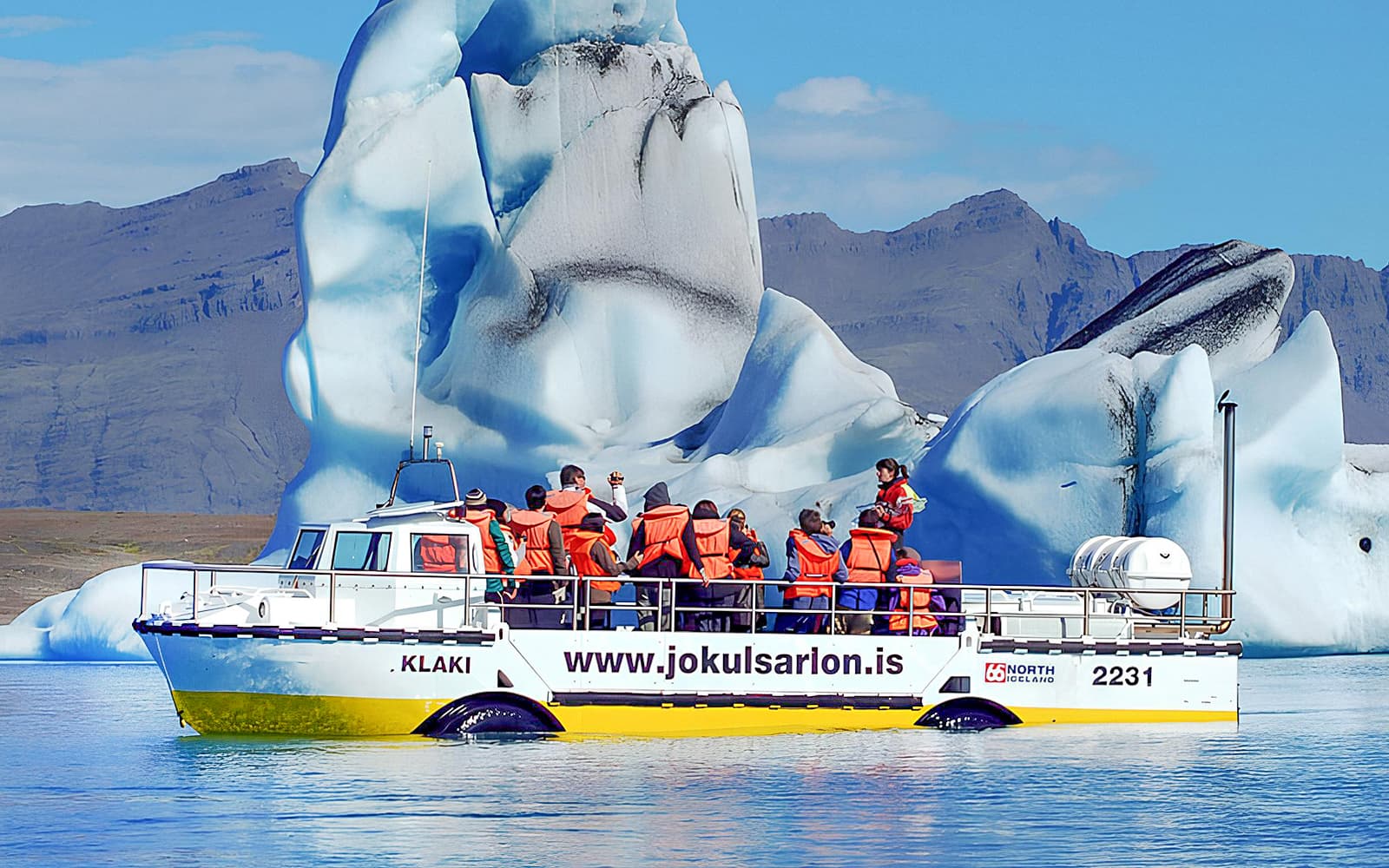 From Reykjavik: Jokulsarlon Glacier Lagoon Boat Ride & Diamond Beach Tour tickets in Reykjavik - Features | TickYourList