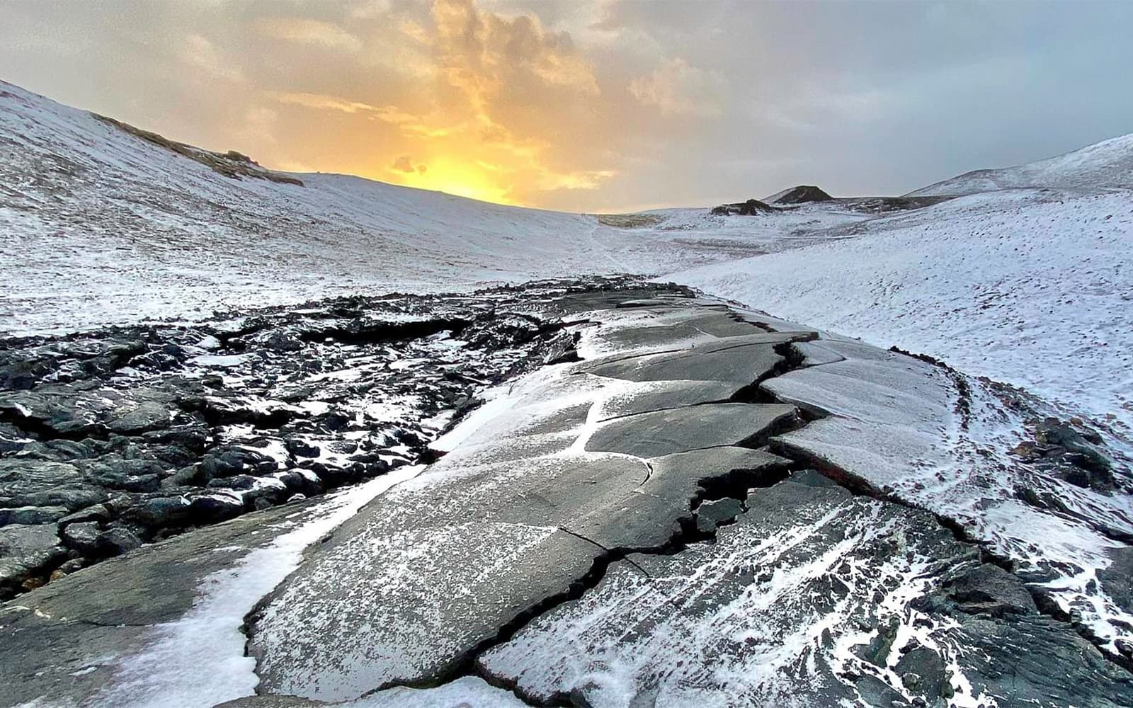Full-Day Guided Hike of Reykjanes & Volcanic Eruption Sites with Round-Trip Transfers tickets in Reykjavik - Highlights | TickYourList
