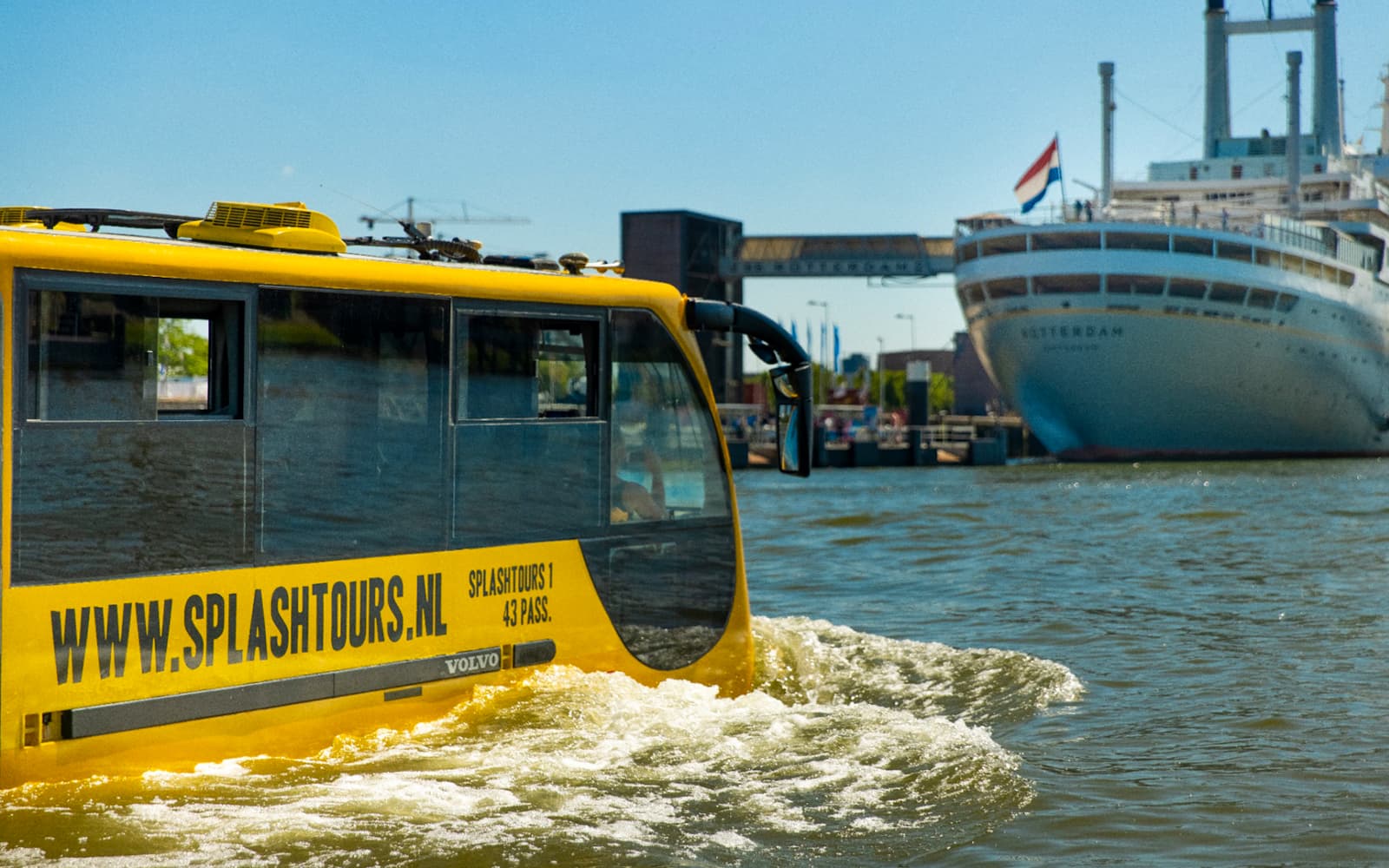 1-Hour Rotterdam Sightseeing Splashboat Tour tickets in Rotterdam - Features | TickYourList